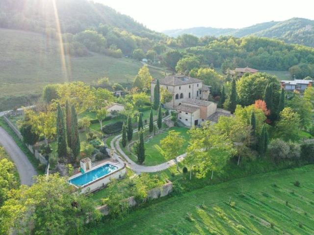 Rustico in vendita a San Leo Bastia, Umbria