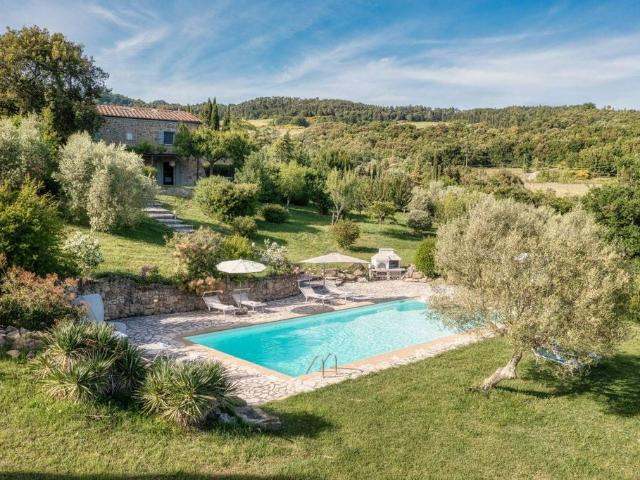 Rustico in vendita a Volterra, Toscana