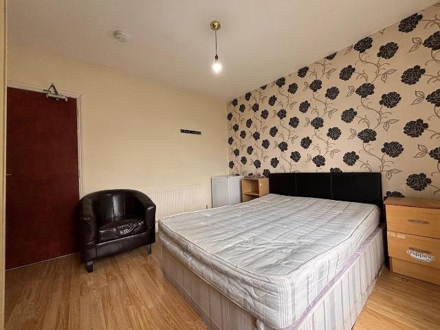 Room for rent in Spring Park, Luton