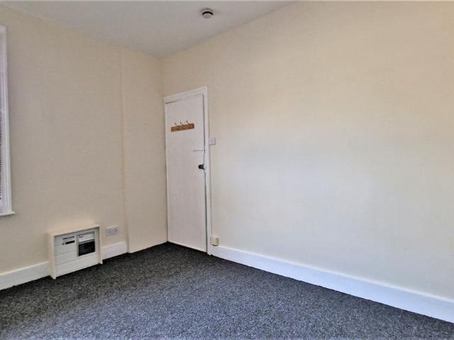 Room for rent in Spring Park, Luton