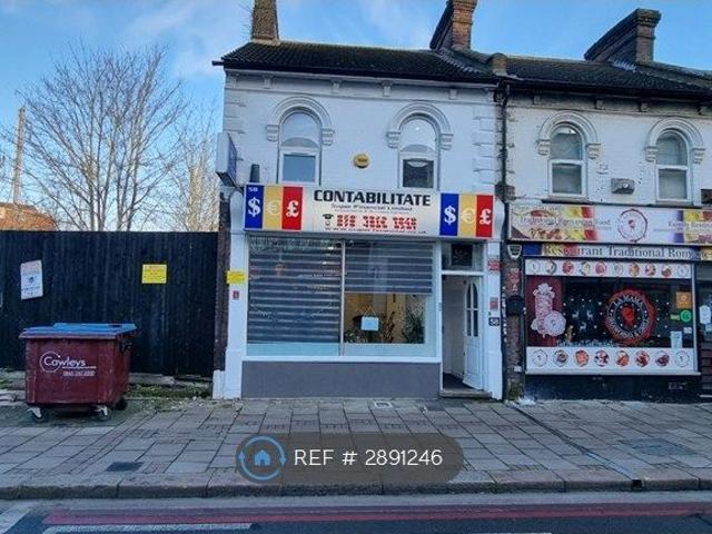 House for rent in Spring Park, Luton