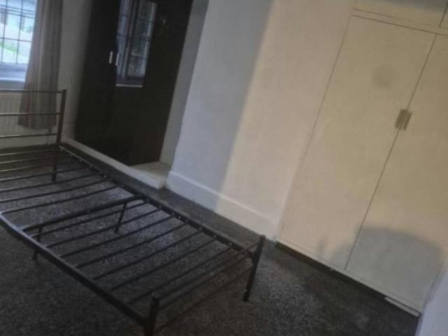 House for rent in Spring Park, Luton