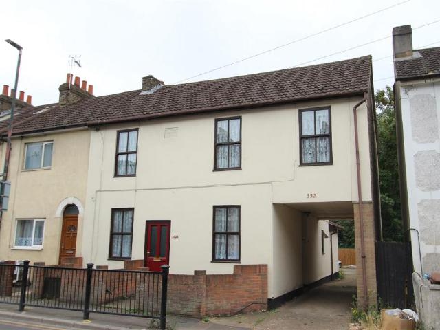 Apartment for rent in Luton, Chatham