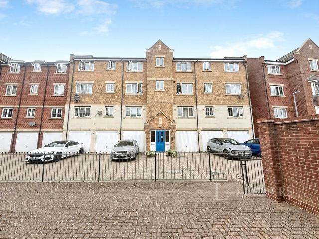 House for rent in Dunstable, Central Bedfordshire