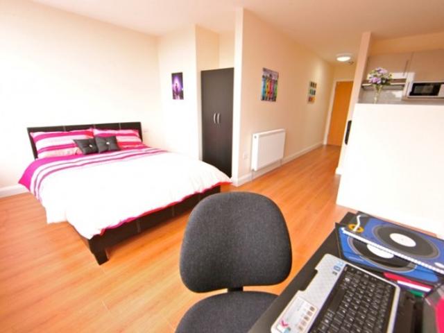 Room for rent in Spring Park, Luton