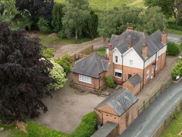 House for sale in City of London, Greater London