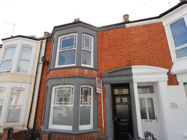 Room for rent in Phippsville, Northampton