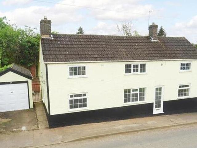 House for rent in Lyons, Greater London