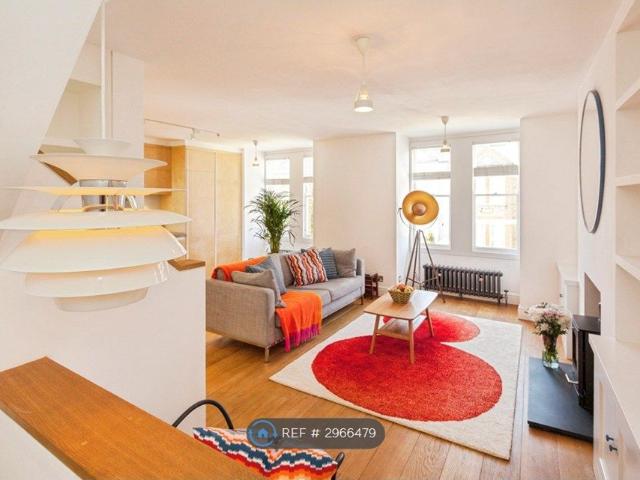 House for rent in London Borough of Lewisham, Bell Green