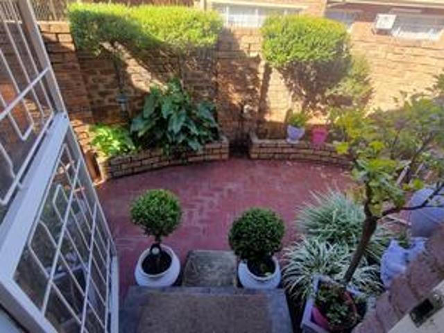 Townhouse for rent in Oranjeville, Free State
