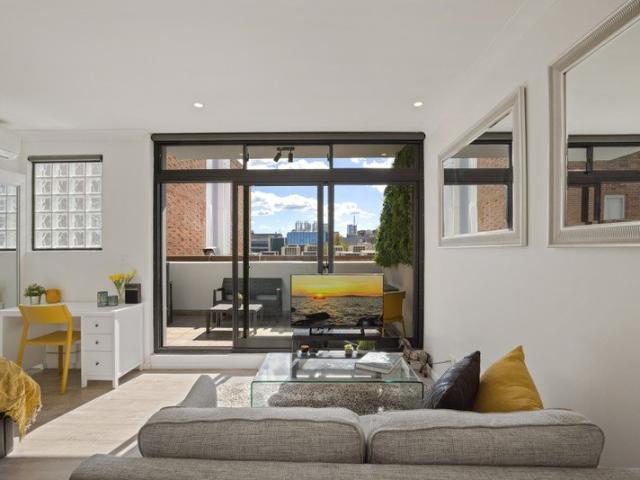 Granny Flat for rent in Sydney CBD, Sydney