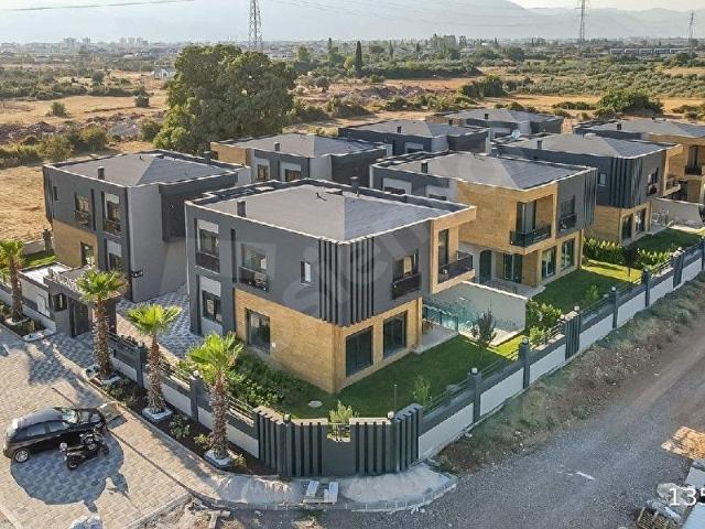 Döşemealti, Antalya içerisinde satılık Villa