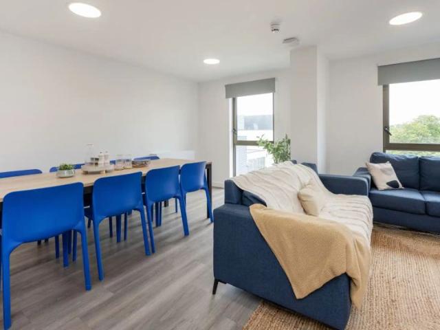 Room for rent in St. Mildred's, The Bridge