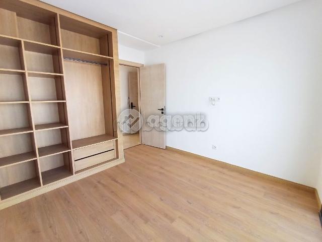 Appartement vente à Anfa, Gharb-Chrarda-Beni Hssen