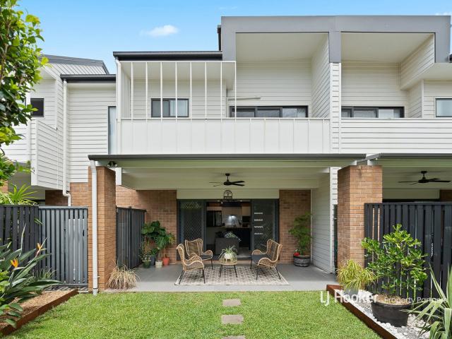 House for sale in Banyo