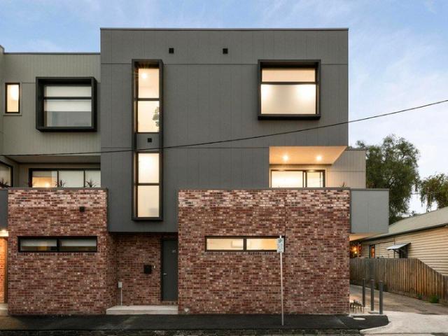 Townhouse for sale in Camerons Creek, Victoria