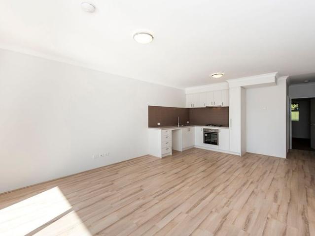 Apartment for rent in Parklands, Western Australia