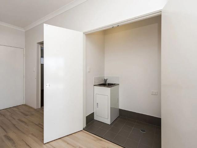 Apartment for rent in Parklands, Western Australia
