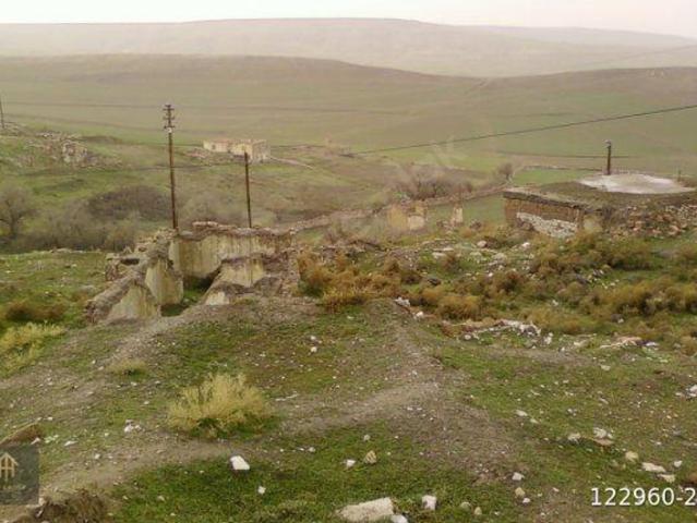 Karahasanlı Köyü, Kozaklı içerisinde satılık Arsa