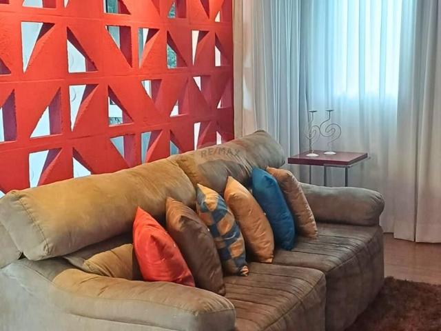 Casa aluguel em Região Geográfica Imediata de Vitória, Região Metropolitana da Grande Vitória