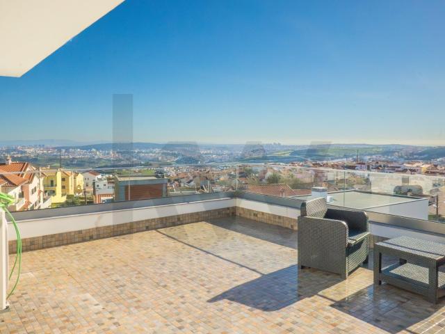 Casa venda em Bairro dos Quatro, Odivelas