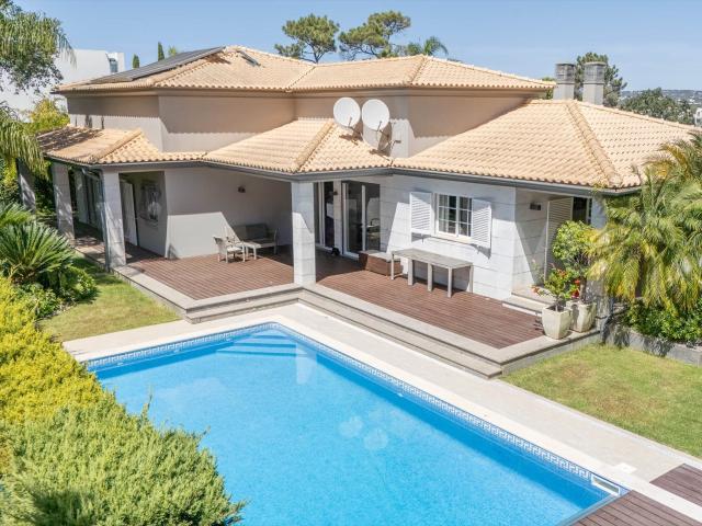 Vivenda venda em Albufeira e Olhos de Água, Albufeira