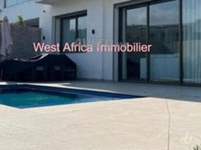 Propriété location à Gharb-Chrarda-Beni Hssen