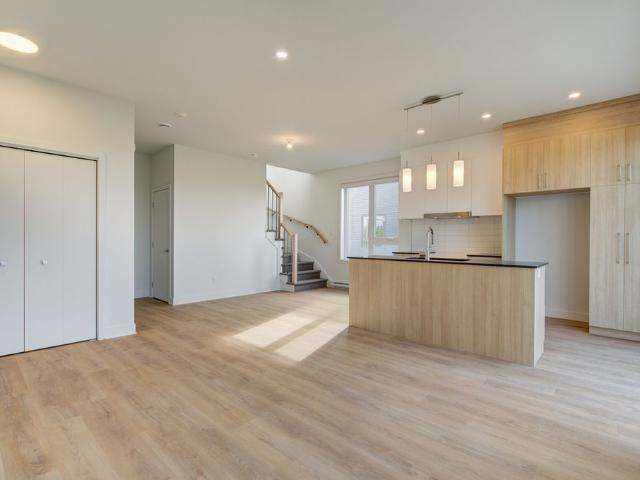 Apartment for rent in Auteuil, Laval (région administrative)