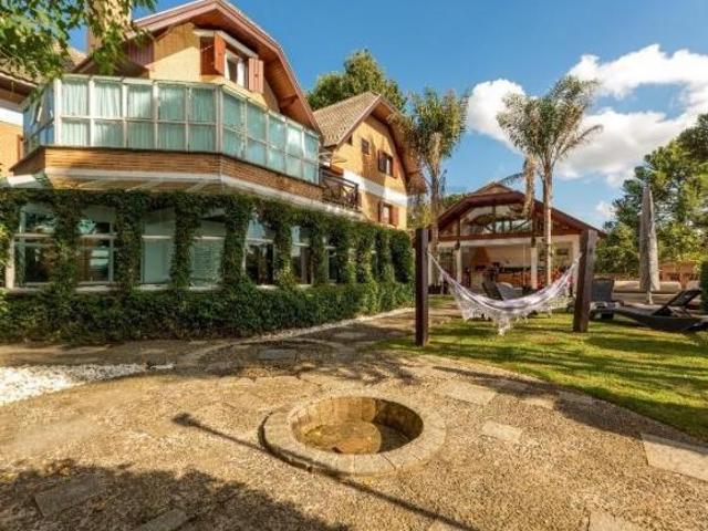Casa venda em Região Imediata de Taubaté-Pindamonhangaba, Região Metropolitana do Vale do Paraíba e Litoral Norte