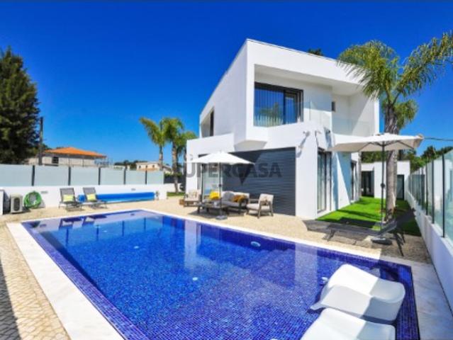 Casa venda em Almada, Setúbal