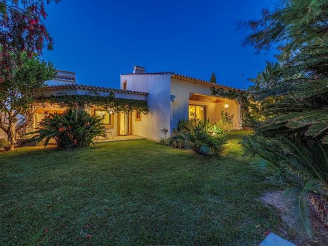 Vivenda venda em Quinta dos Álamos, Albufeira
