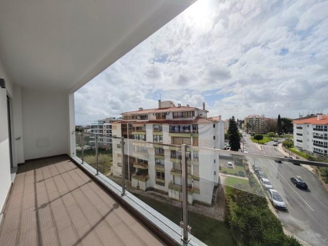 Apartamento venda em Carcavelos, Cascais