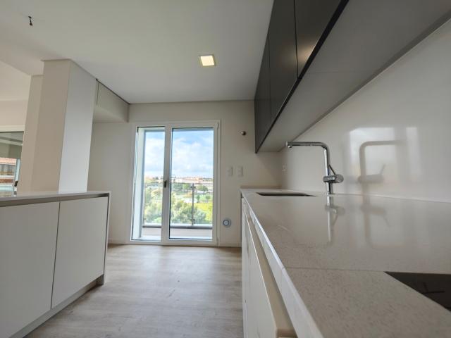Apartamento alugar em Carcavelos, Cascais