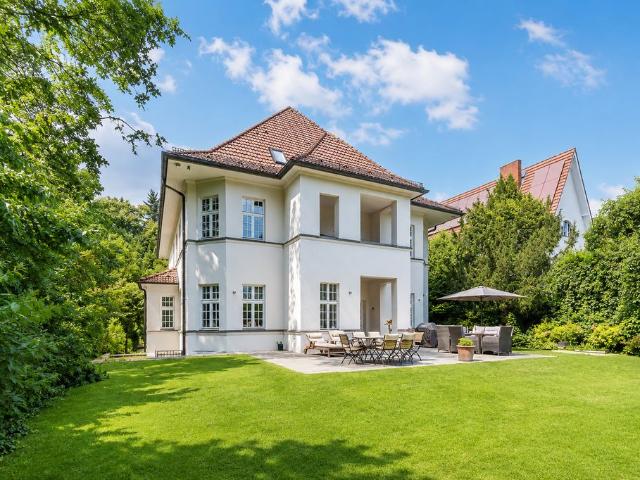 Villa kaufen in Neukölln, Berlin