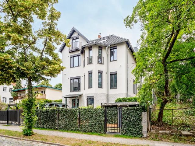 Villa kaufen in Neukölln, Berlin