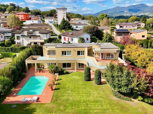 Einfamilienhaus kaufen in Novazzano, Tessin