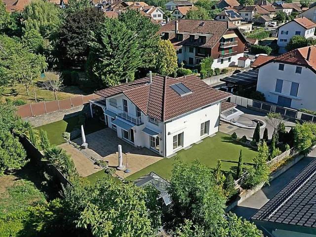 Einfamilienhaus kaufen in La Rippe, Waadt