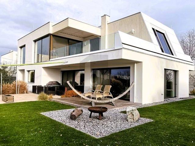 Einfamilienhaus kaufen in Parndorf, Burgenland