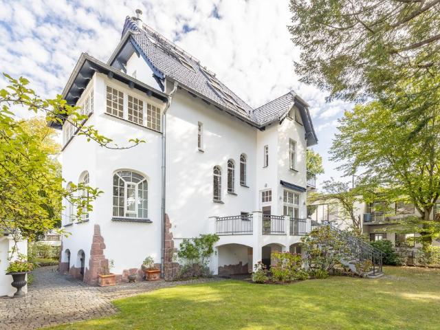 Villa kaufen in Neukölln, Berlin