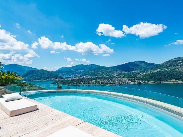Wohnung kaufen in Collina d'Oro, Tessin