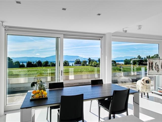 Wohnung kaufen in Coppet, Waadt