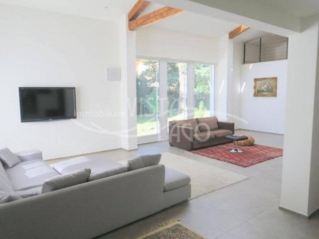 Einfamilienhaus kaufen in Novazzano, Tessin