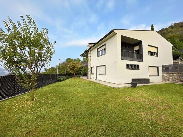 Einfamilienhaus kaufen in Vacallo, Tessin