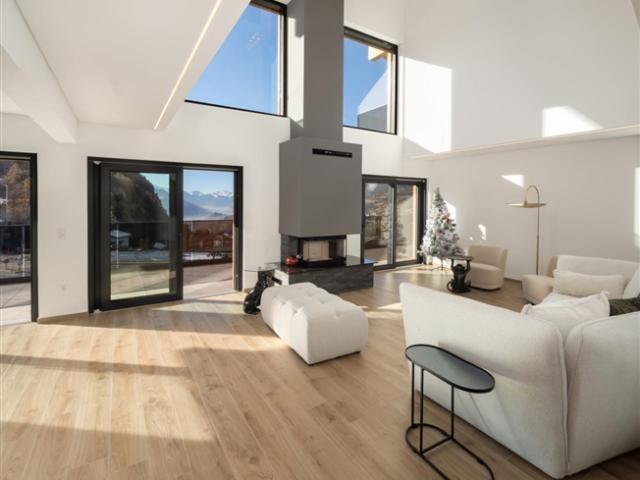 Einfamilienhaus kaufen in Lens, Wallis