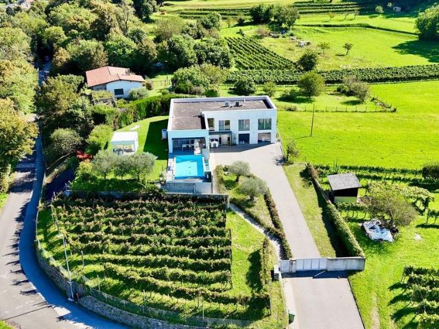 Einfamilienhaus kaufen in Mendrisio, Tessin