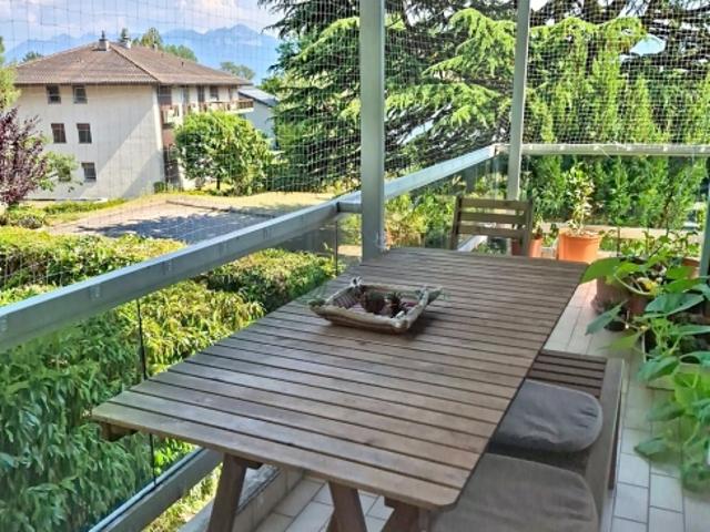Wohnung kaufen in Saint-Sulpice (VD), Waadt
