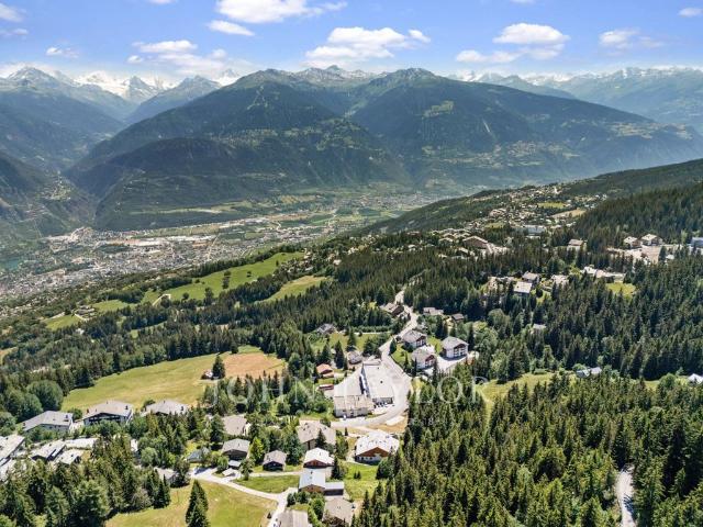 Maisonette kaufen in Crans-Montana, Wallis
