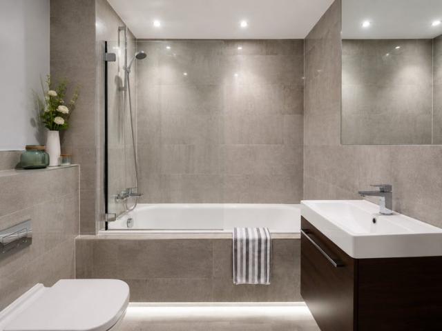 Apartment for rent in Blackhills, Surrey