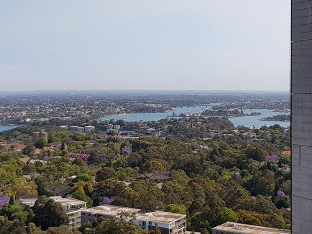 Apartment for rent in Lower North Shore, Sydney