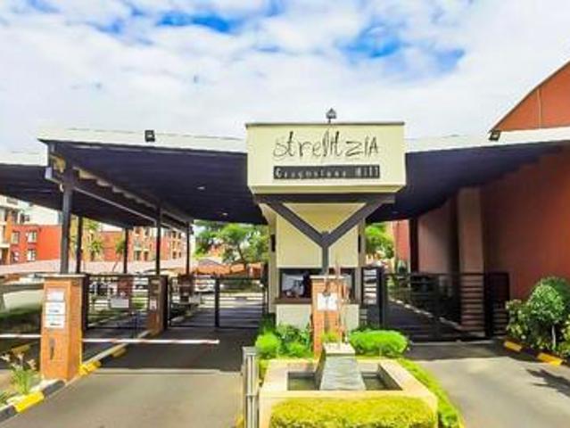 Apartment for sale in Vosloorus, Gauteng